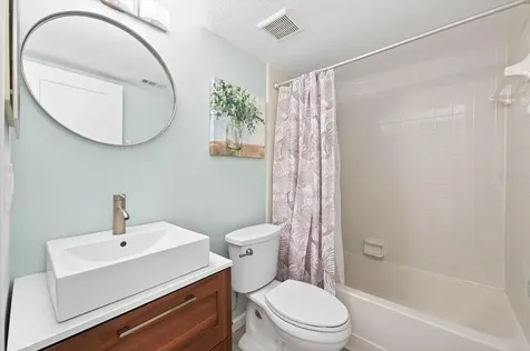 2412 Tack Room Lane Orlando FL 32812