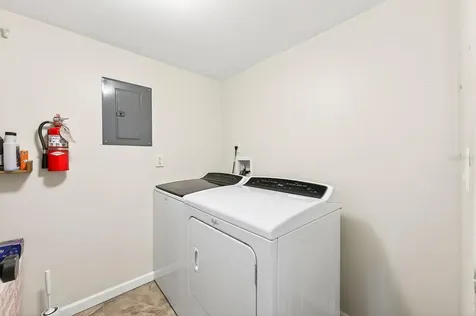 2412 Tack Room Lane Orlando FL 32812