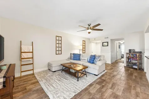 2412 Tack Room Lane Orlando FL 32812