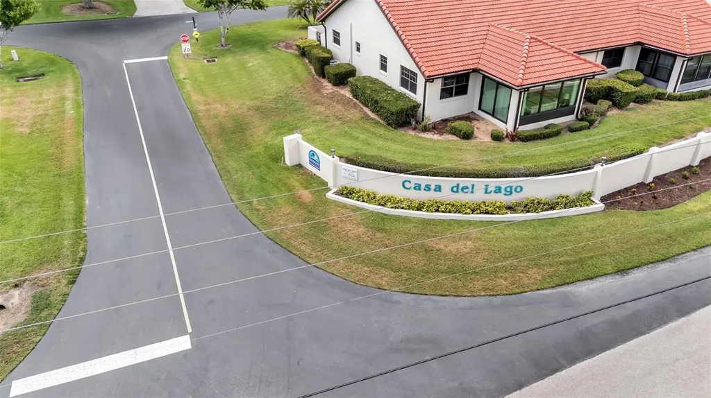 2756 Del Casa Court Avon Park FL 33825