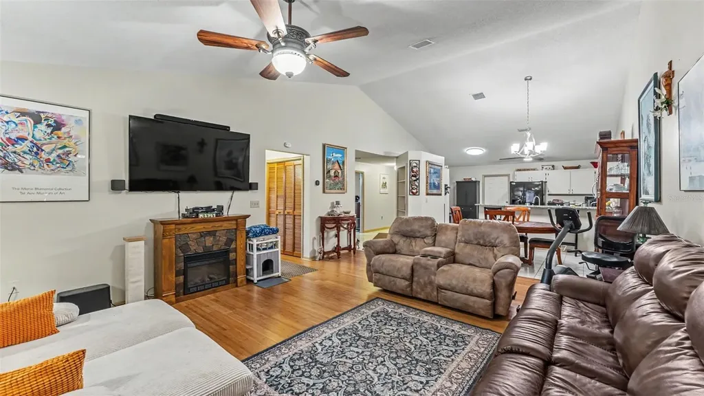 2756 Del Casa Court Avon Park FL 33825
