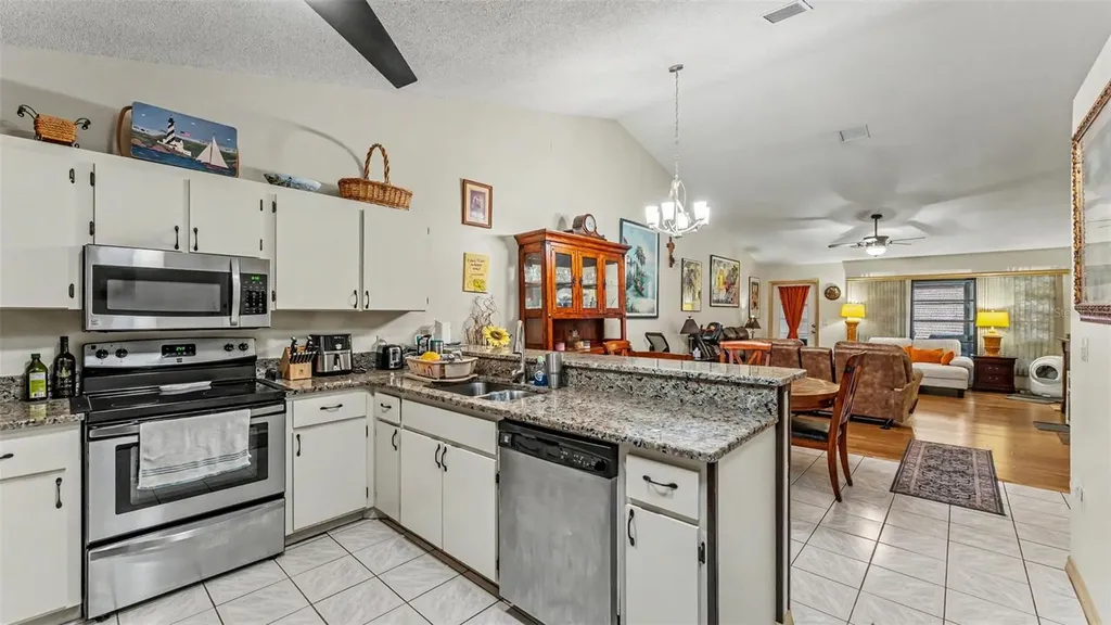 2756 Del Casa Court Avon Park FL 33825