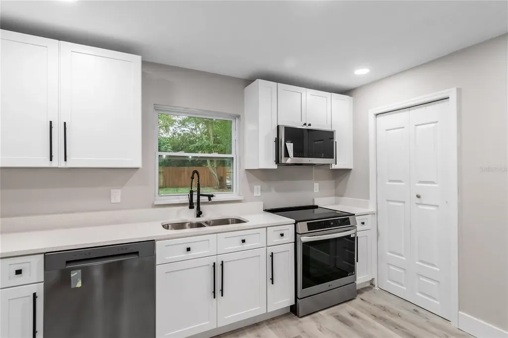 1702 NW 27th Avenue Ocala FL 34475