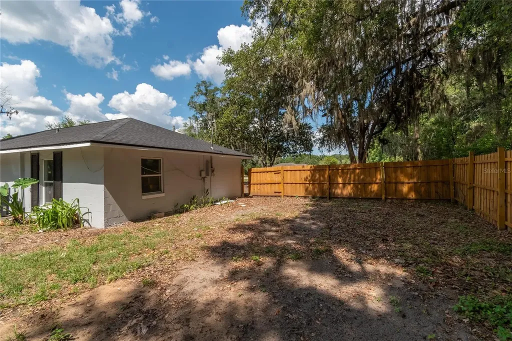 1702 NW 27th Avenue Ocala FL 34475
