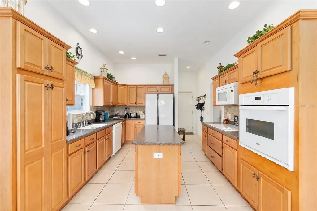 2047 Dunster Court The Villages FL 32162