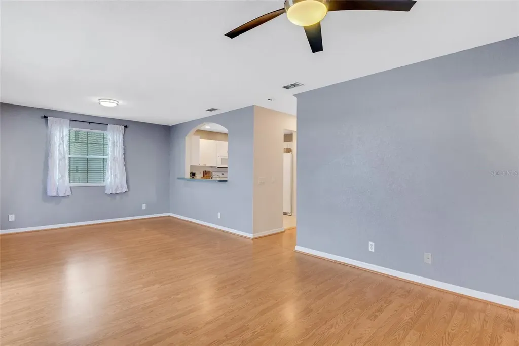 8198 Eagles Park Drive St Petersburg FL 33709