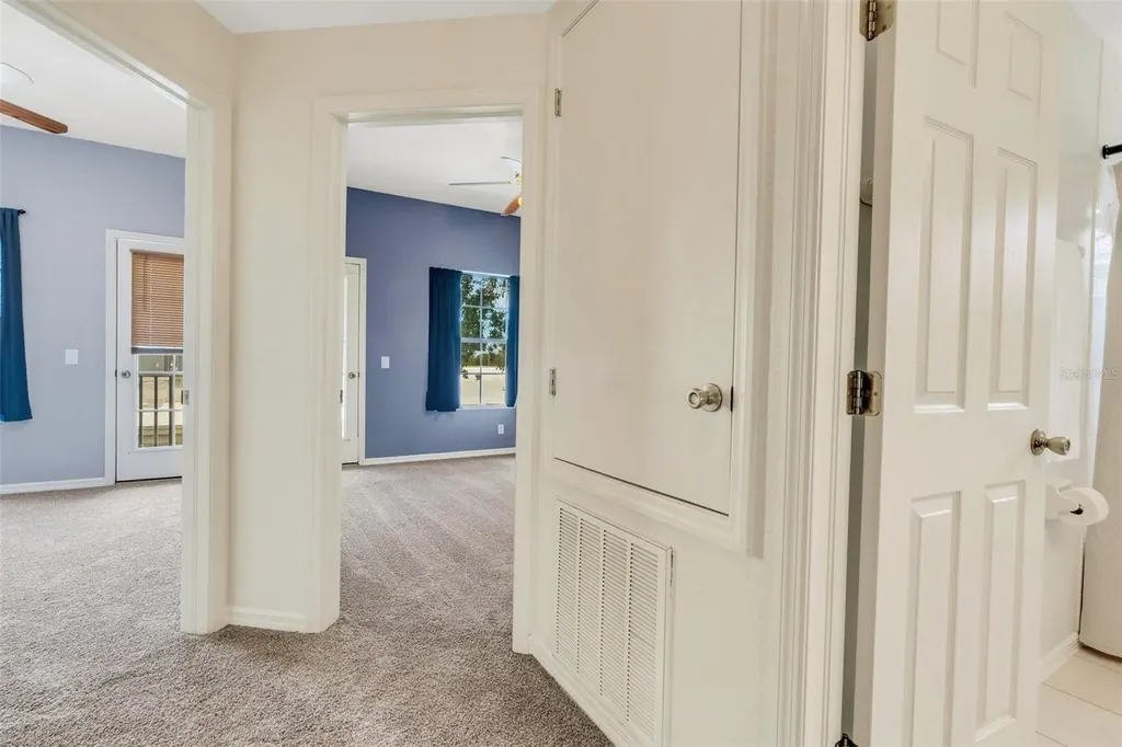 8198 Eagles Park Drive St Petersburg FL 33709