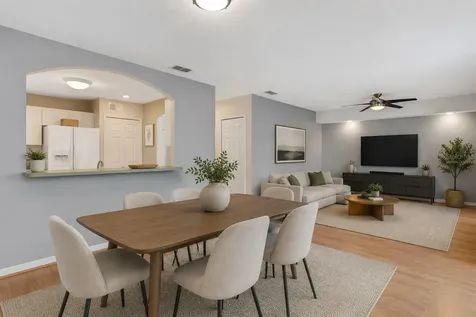 8198 Eagles Park Drive St Petersburg FL 33709