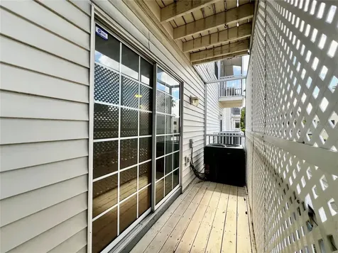 8198 Eagles Park Drive St Petersburg FL 33709
