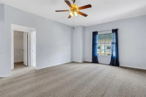 8198 Eagles Park Drive St Petersburg FL 33709