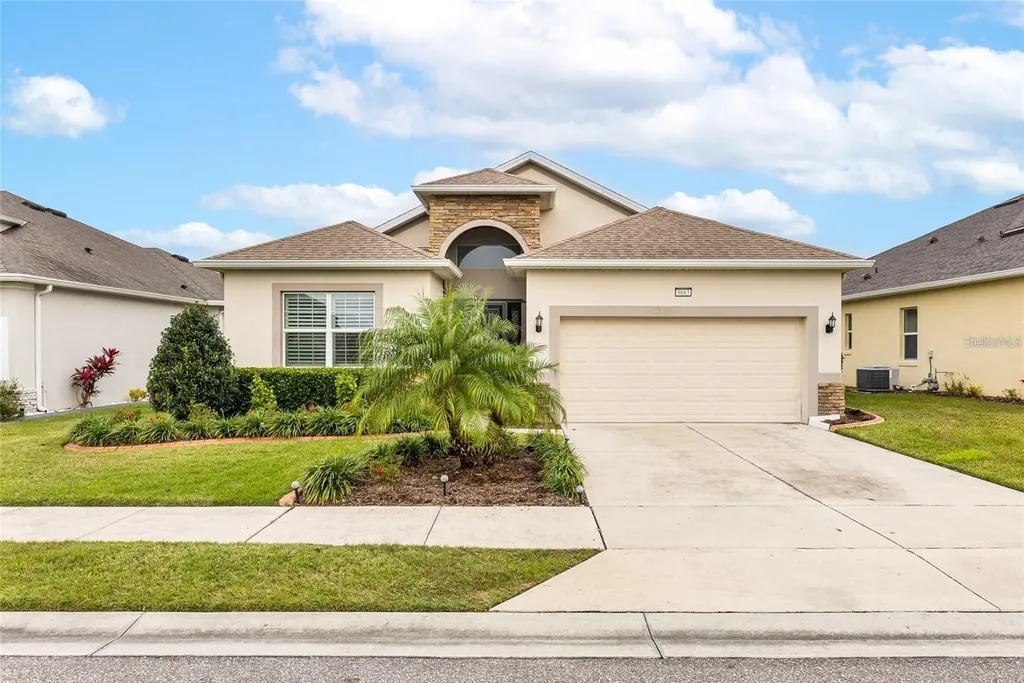 8683 Bridgeport Bay Circle Mount Dora FL 32757