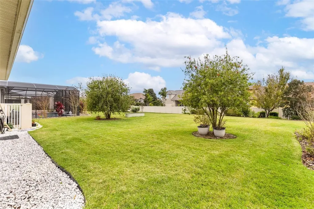 8683 Bridgeport Bay Circle Mount Dora FL 32757