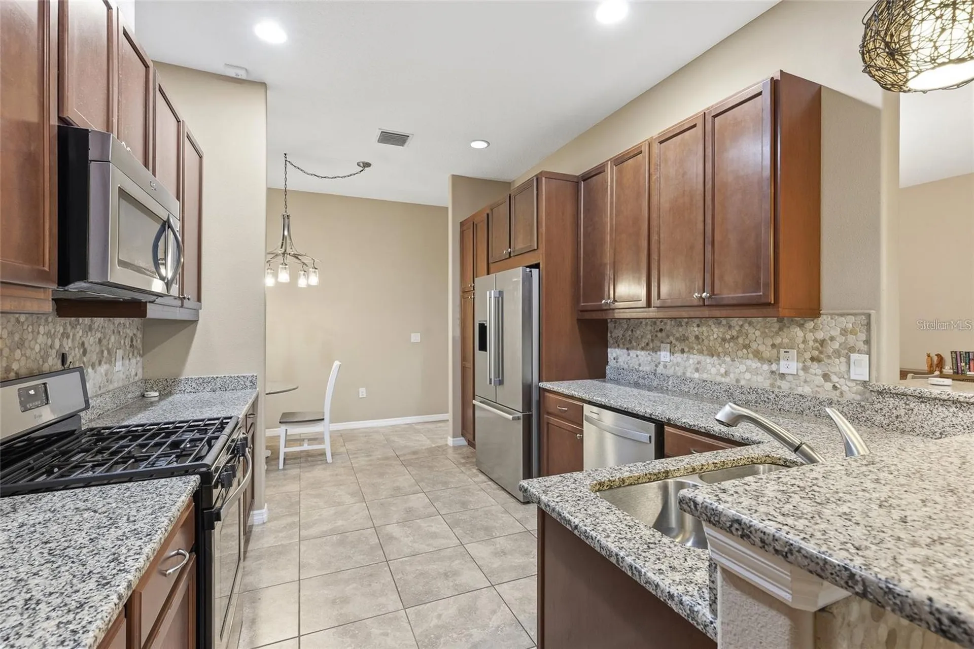 8683 Bridgeport Bay Circle Mount Dora FL 32757