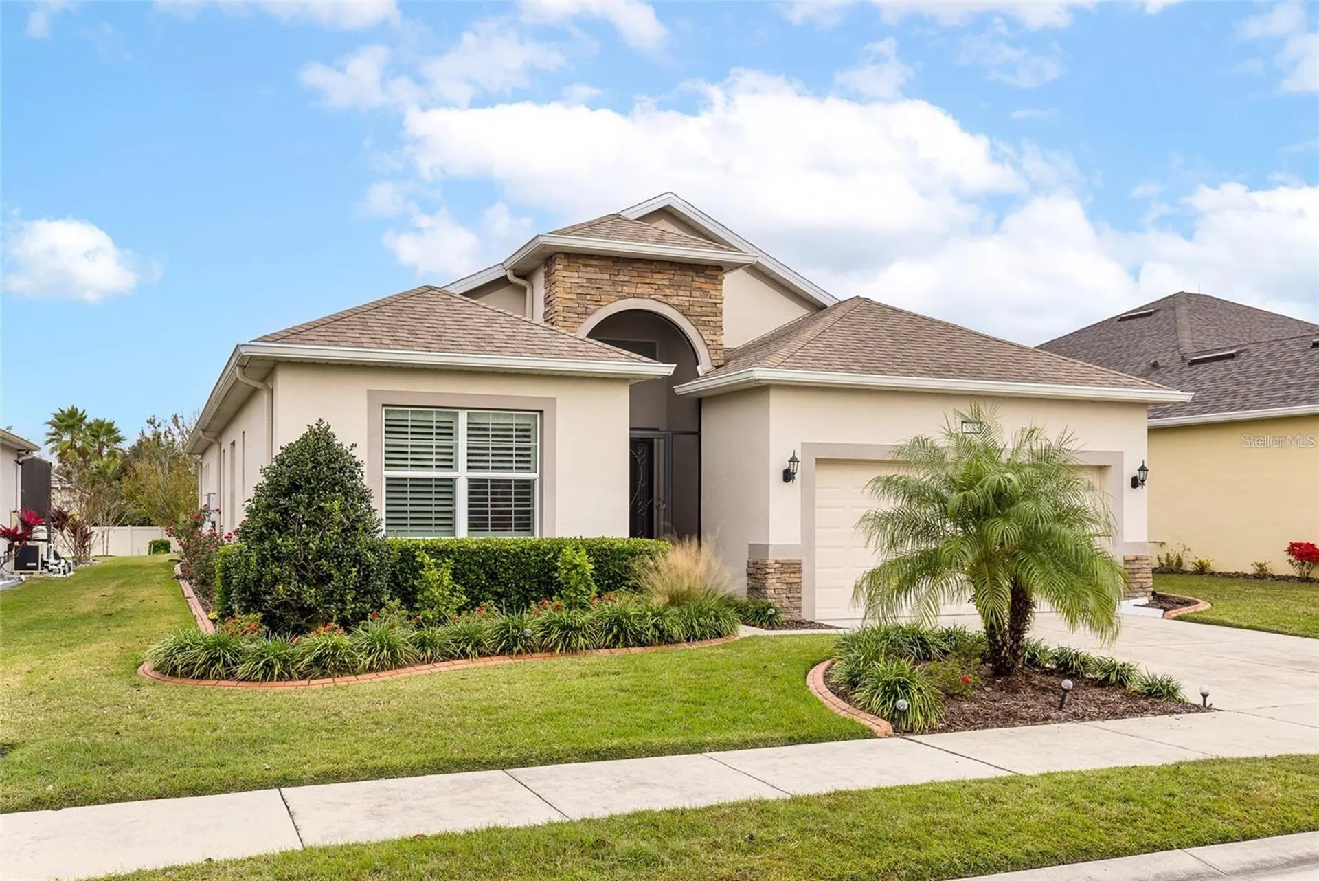 8683 Bridgeport Bay Circle Mount Dora FL 32757
