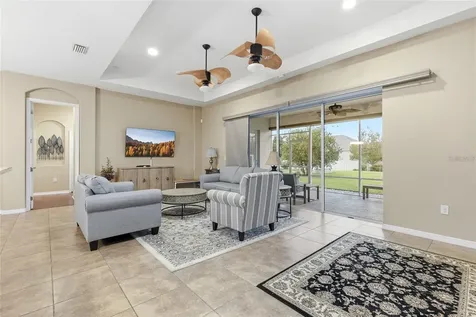 8683 Bridgeport Bay Circle Mount Dora FL 32757