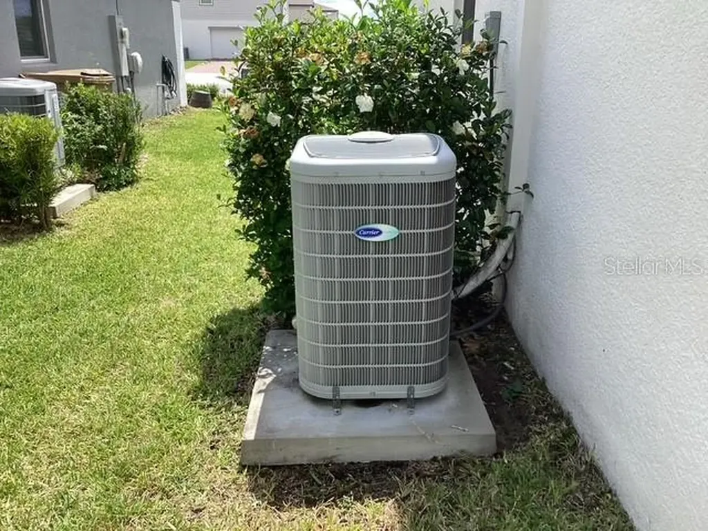 462 Amadoras Way St Cloud FL 34771
