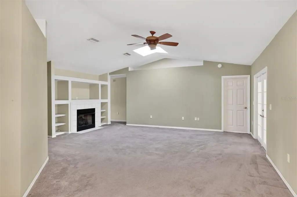 2305 NW 44th Place Gainesville FL 32605