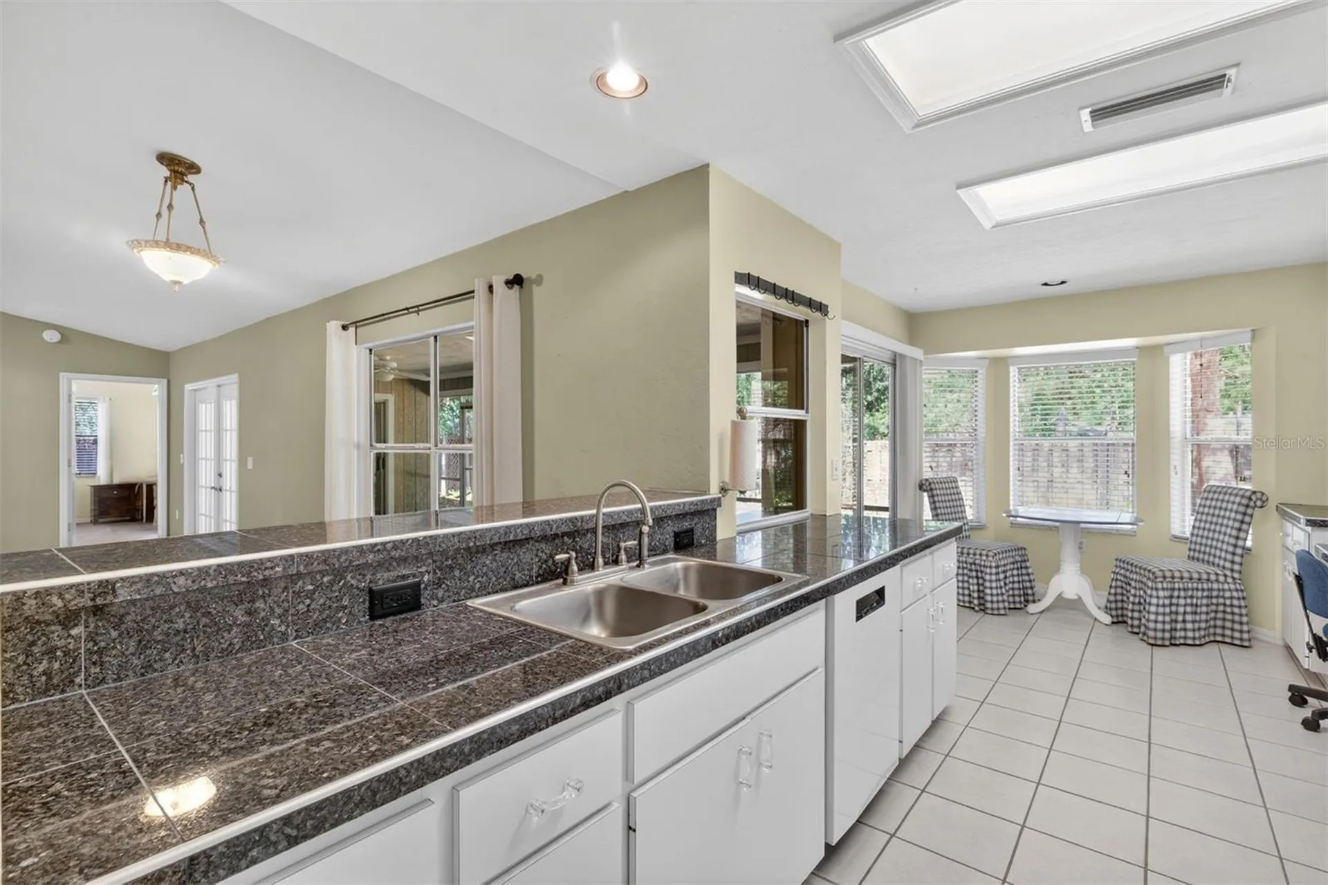 2305 NW 44th Place Gainesville FL 32605