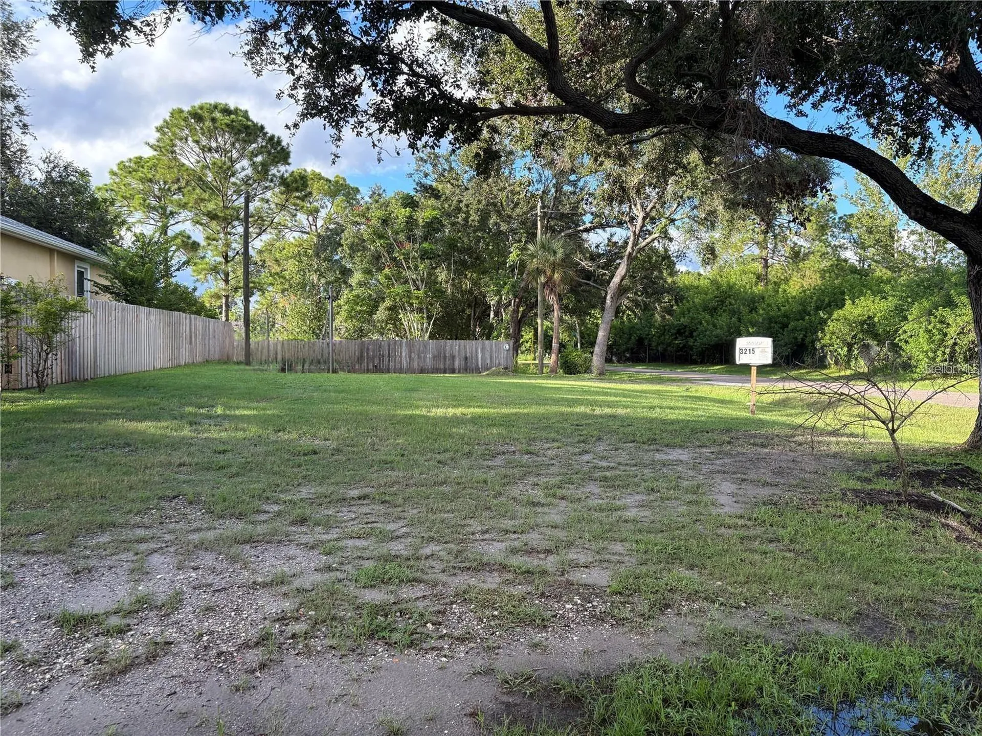 3215 Laurel Avenue Clearwater FL 33762