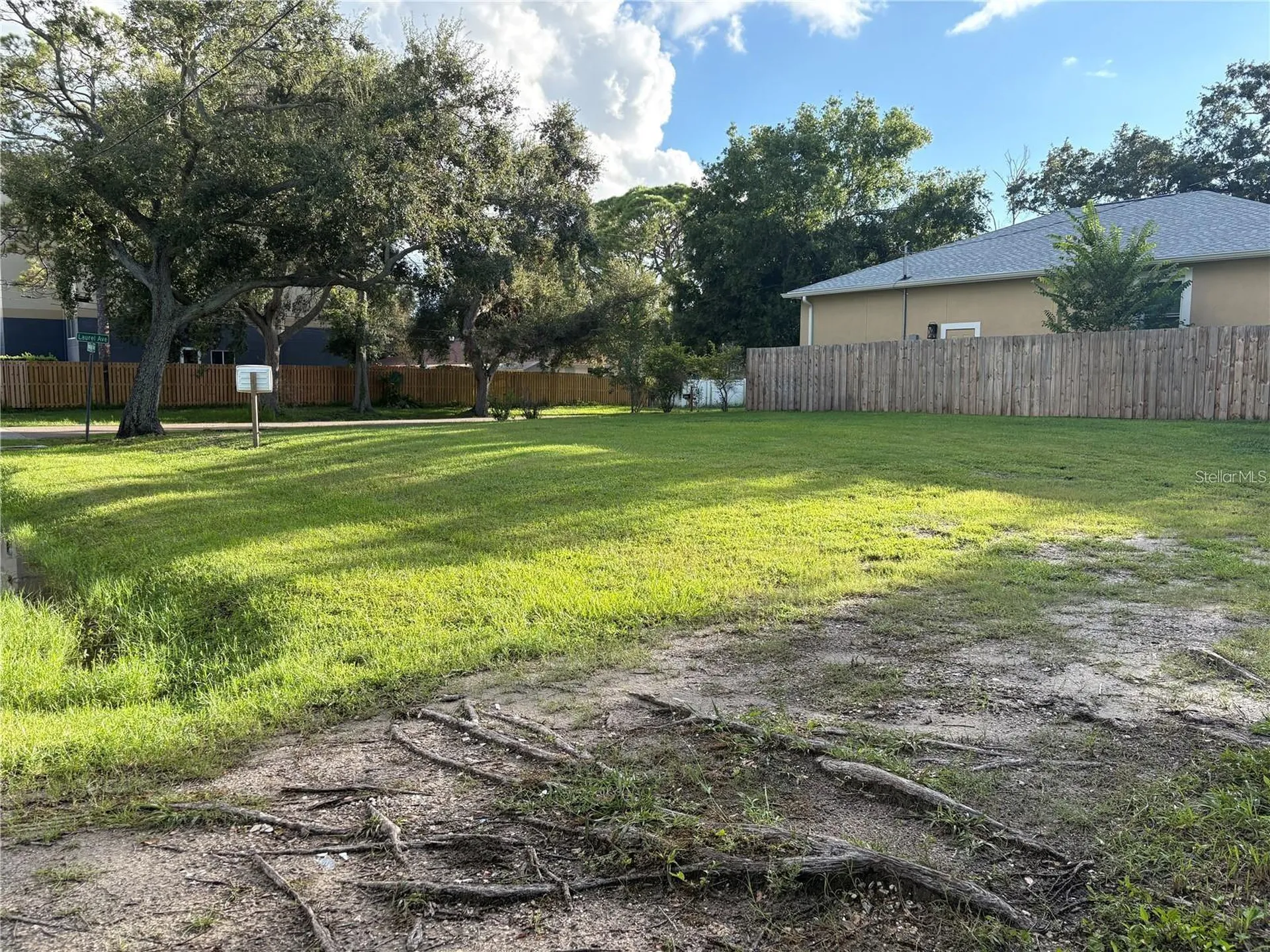 3215 Laurel Avenue Clearwater FL 33762
