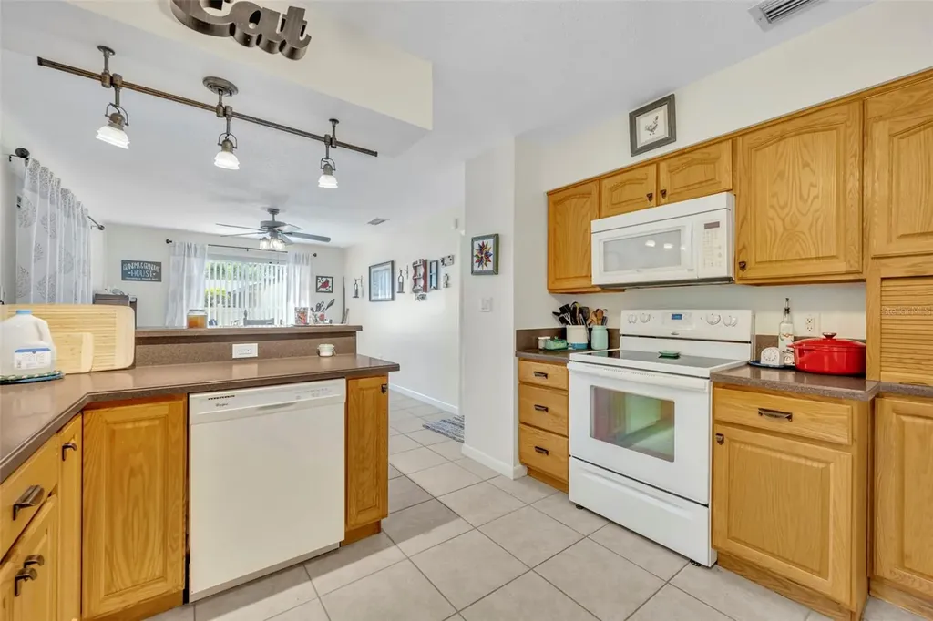 9830 Bunker Road Leesburg FL 34788