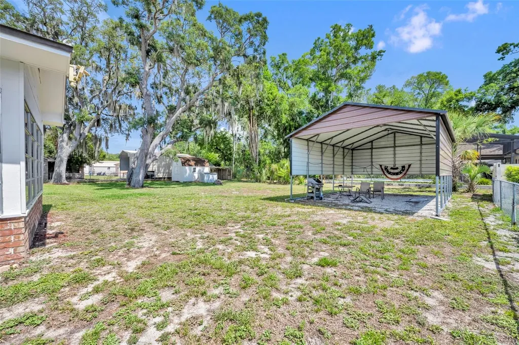 9830 Bunker Road Leesburg FL 34788
