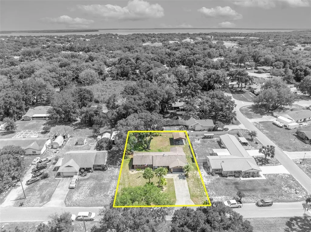 9830 Bunker Road Leesburg FL 34788