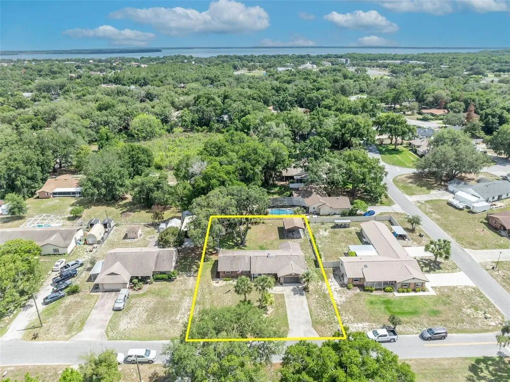 9830 Bunker Road Leesburg FL 34788