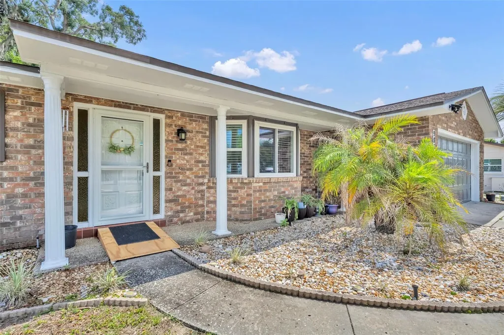 9830 Bunker Road Leesburg FL 34788