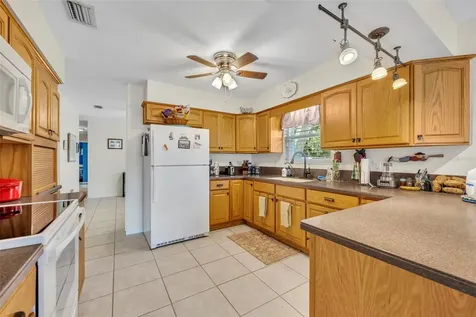9830 Bunker Road Leesburg FL 34788
