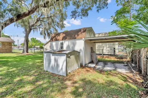 9830 Bunker Road Leesburg FL 34788