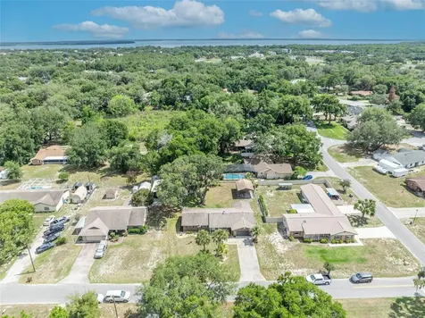 9830 Bunker Road Leesburg FL 34788