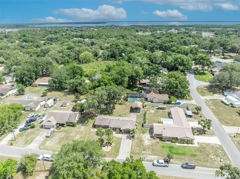 9830 Bunker Road Leesburg FL 34788