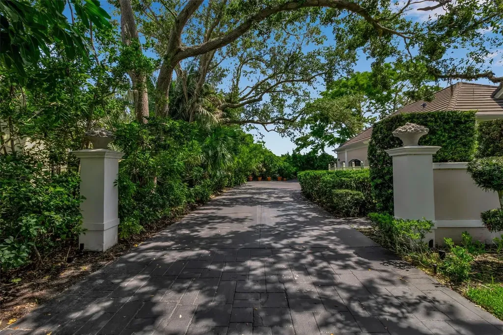 101 Osprey Point Drive Osprey FL 34229