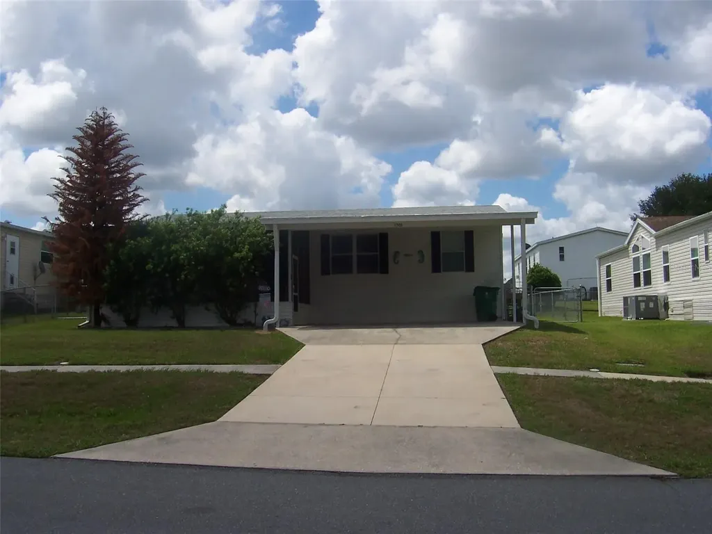 37650 Newal Avenue Zephyrhills FL 33542