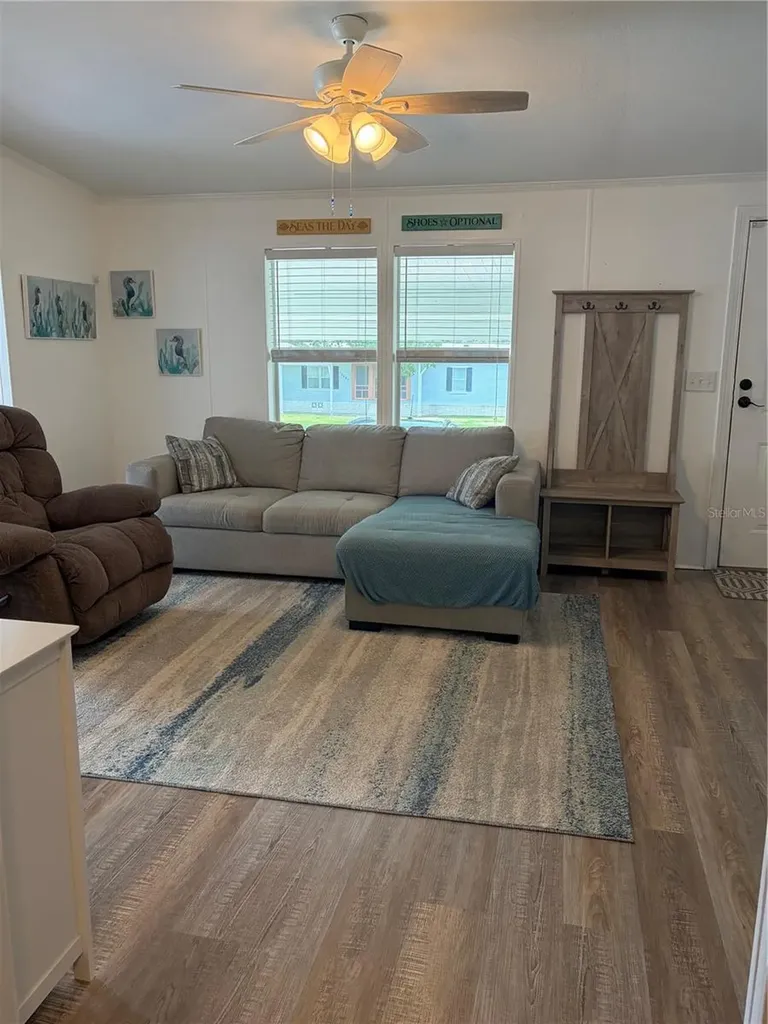 37650 Newal Avenue Zephyrhills FL 33542