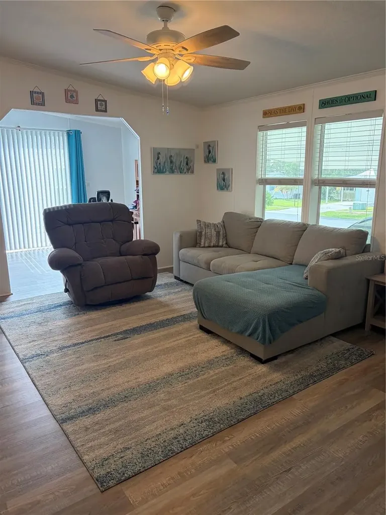 37650 Newal Avenue Zephyrhills FL 33542