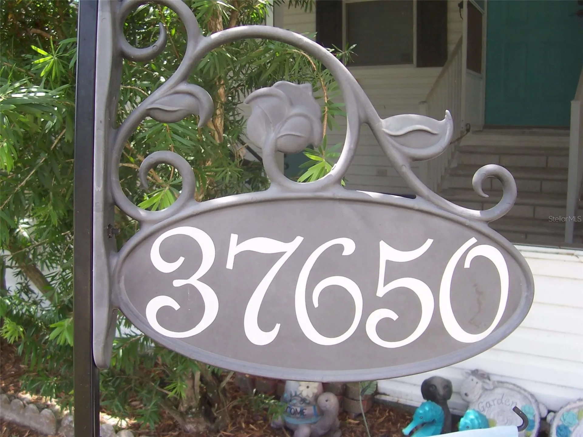 37650 Newal Avenue Zephyrhills FL 33542