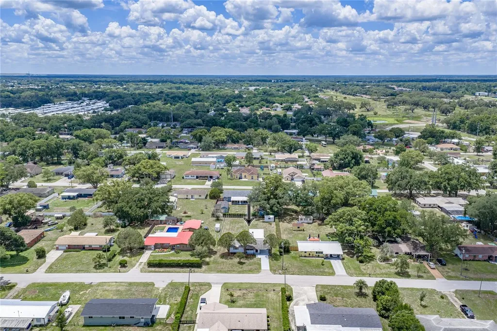 37136 Mandarin Avenue Zephyrhills FL 33541