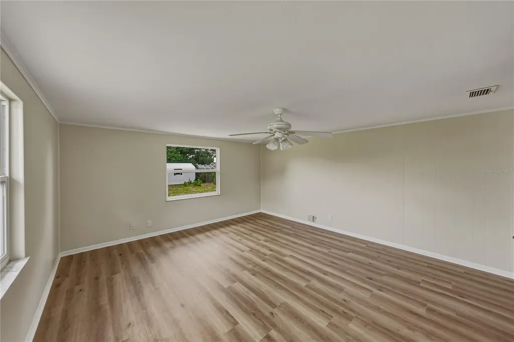 37136 Mandarin Avenue Zephyrhills FL 33541