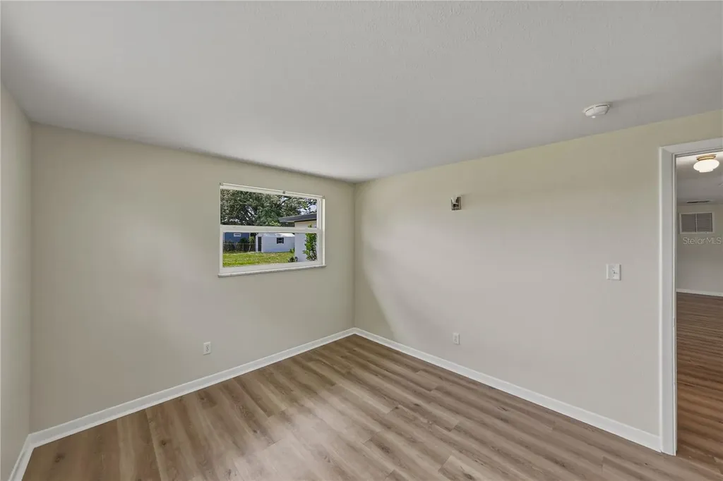 37136 Mandarin Avenue Zephyrhills FL 33541