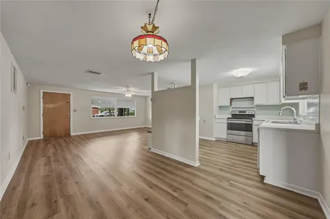 37136 Mandarin Avenue Zephyrhills FL 33541