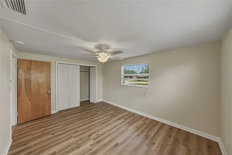 37136 Mandarin Avenue Zephyrhills FL 33541