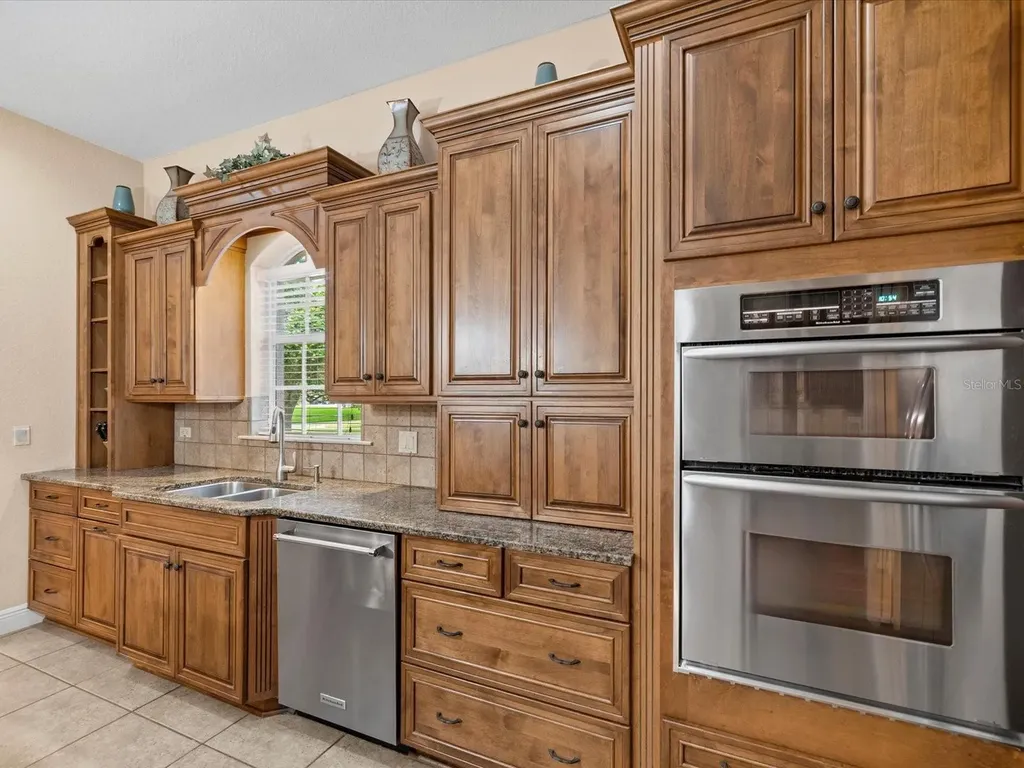 19617 Eagle Crest Drive Lutz FL 33549
