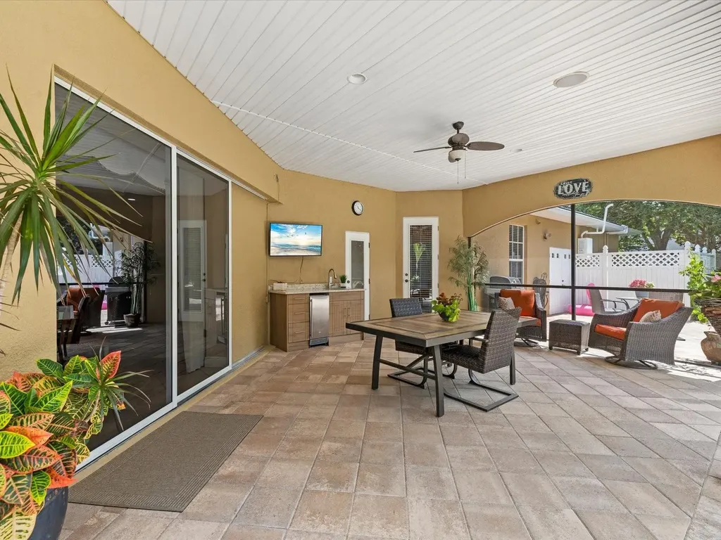 19617 Eagle Crest Drive Lutz FL 33549