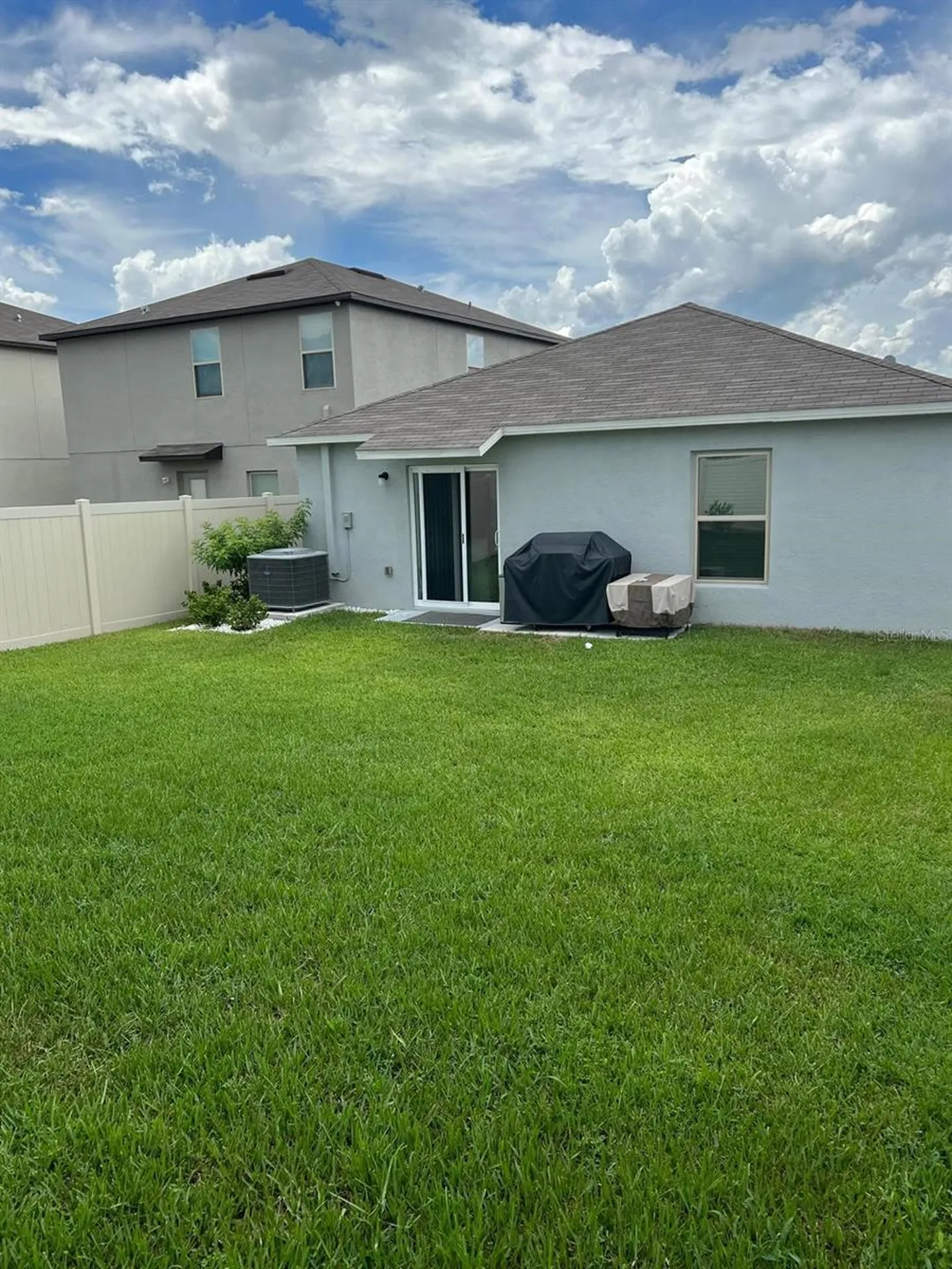 7111 Amelia Cove Court Sun City Center FL 33573