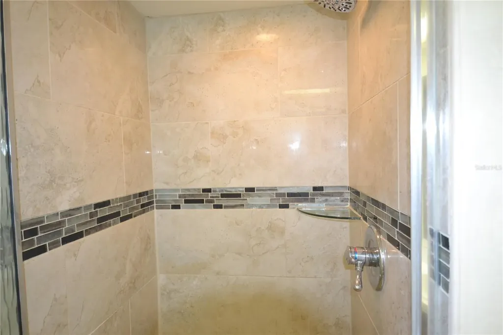 336 Woodlake Wynde Oldsmar FL 34677