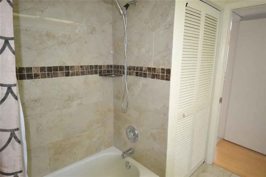 336 Woodlake Wynde Oldsmar FL 34677
