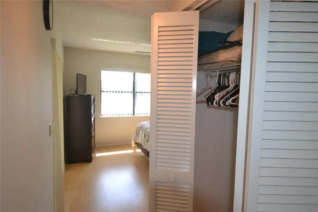 336 Woodlake Wynde Oldsmar FL 34677