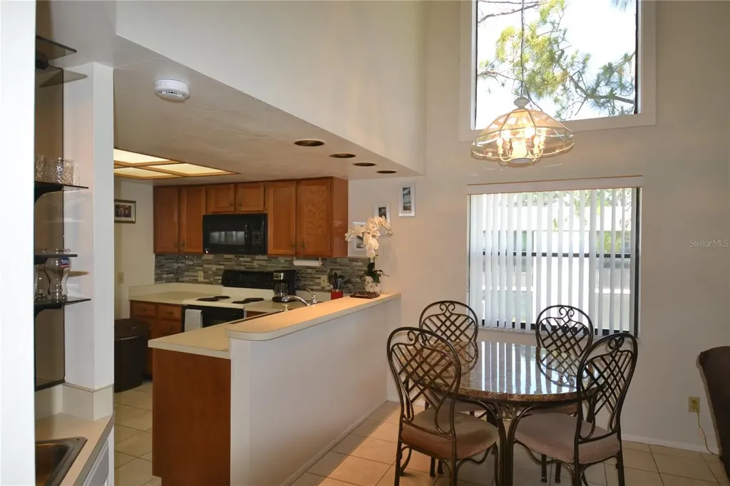 336 Woodlake Wynde Oldsmar FL 34677